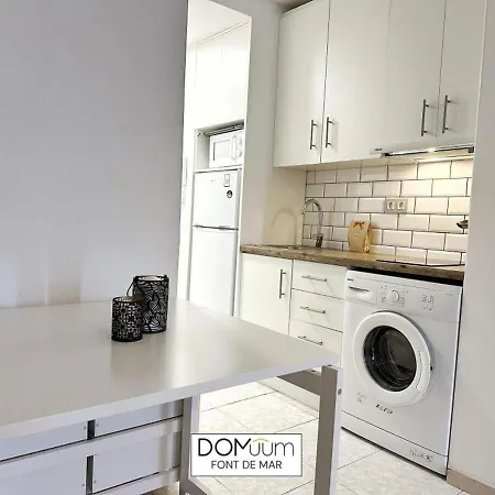 Domuum Holidays - Font De Mar Apartment *