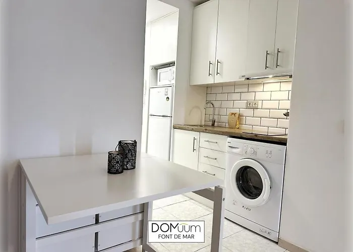Domuum Holidays - Font De Mar Apartment *